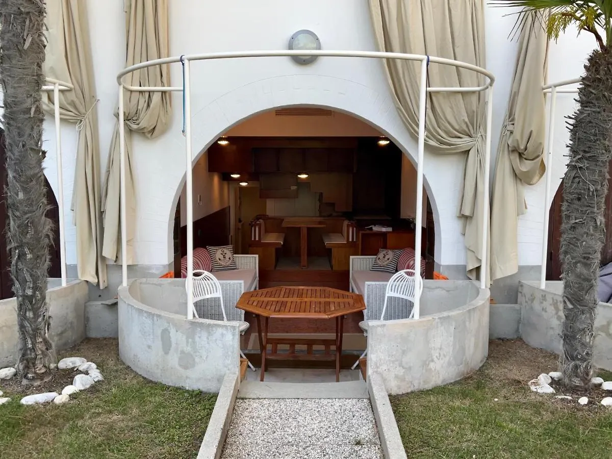 Aquamar - Suite On The Beach Venedik-Lido 0*,  İtalya