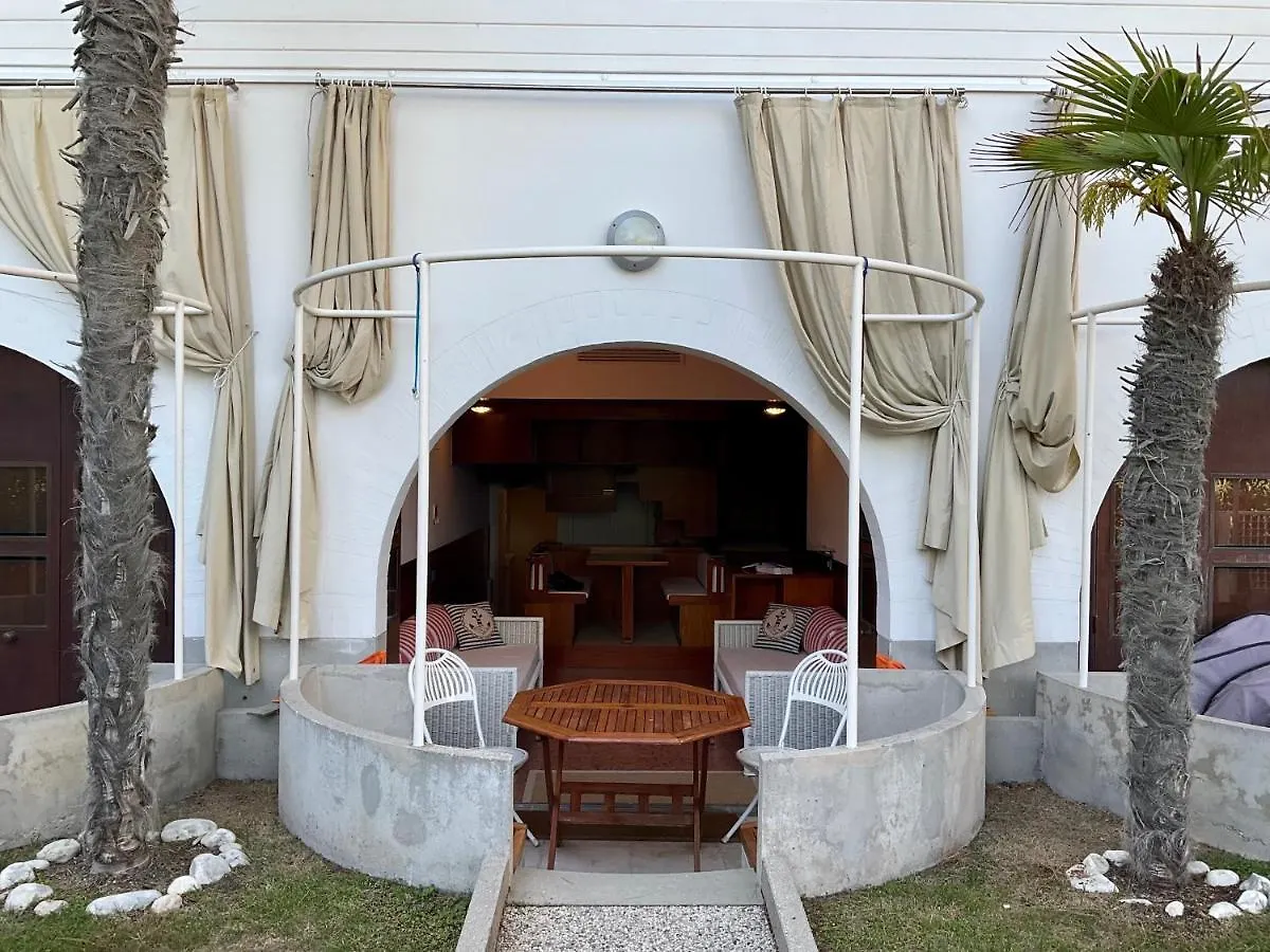 Daire Aquamar - Suite On The Beach Venedik-Lido İtalya
